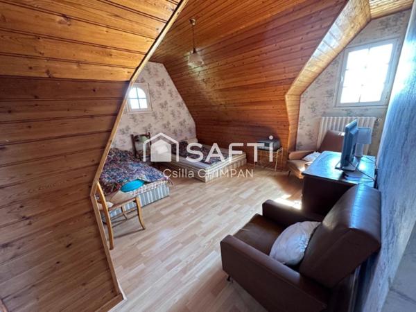 Belle néo-bretonne à proximité de toutes commodités et terrain constructible