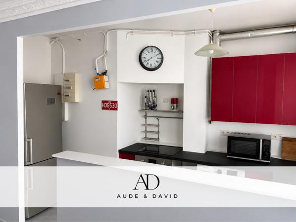 Appartement
         2 pièces
        - 39 m² 340 000 € *