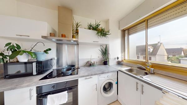 Appartement Saint Maur Des Fosses 1 pièce 24.6 m2