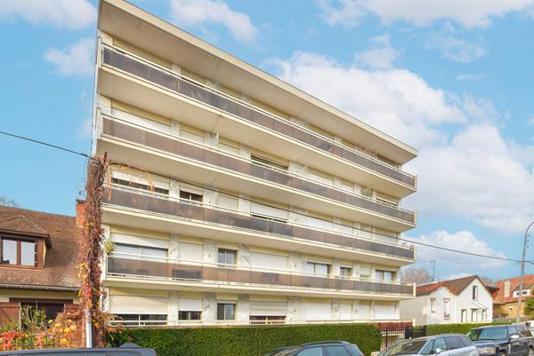 Appartement Saint Maur Des Fosses 1 pièce 24.6 m2