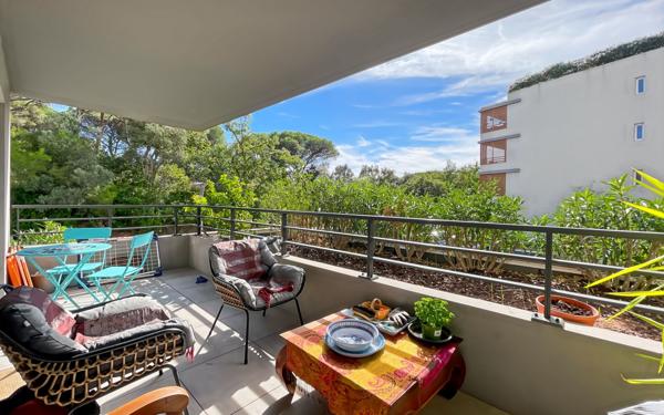 Appartement à vendre    3 pièces • 62,56 m2 Fréjus