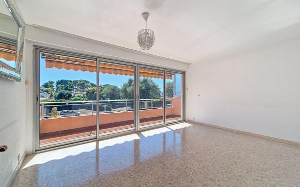 Appartement à vendre    4 pièces • 82,70 m2 Le Cannet