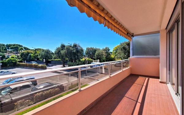 Appartement à vendre    4 pièces • 82,70 m2 Le Cannet