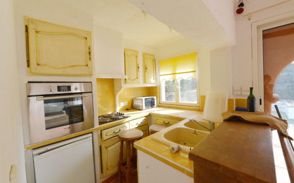 Maison à vendre    7 pièces • 284 m2 Saint-Cézaire-sur-Siagne