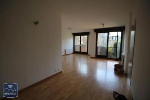 Appartement à louer 2 pièces 65.05m²