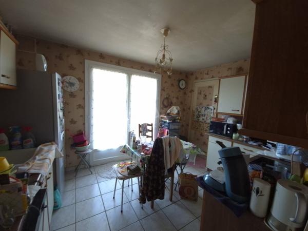 Maison 6 pièces à Beauvais – 3 chambres, bureau, garage et jardin clos