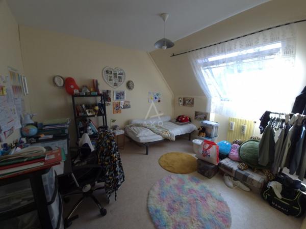 Maison 6 pièces à Beauvais – 3 chambres, bureau, garage et jardin clos