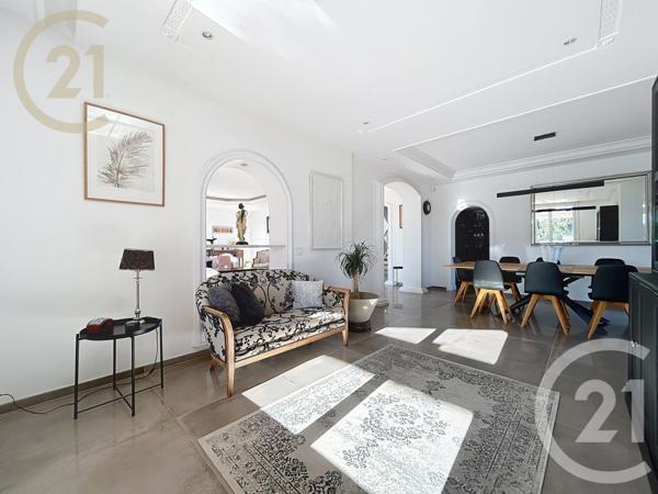Maison à vendre  6 pièces - 356 m2 MOUGINS - 06
