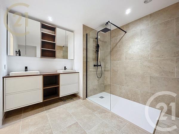 Maison à vendre  6 pièces - 356 m2 MOUGINS - 06