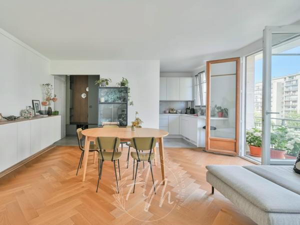 Appartement
         2 pièces
        - 56 m² Exclusivité 440 000 € *