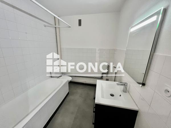 Location Studio 35 m² - 135 RUE AUGUSTE CHEVALLIER Tours 37000