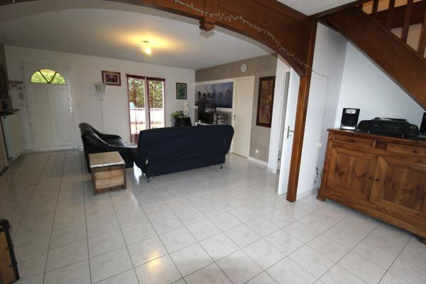 Coulanges-lès-Nevers (58660) À Coulanges-lès-Nevers, découvrez ce pavillon familial de 132 m²