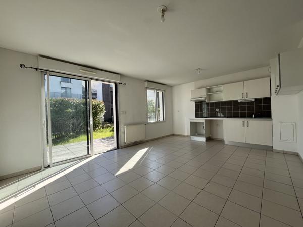 T4 DE 80M2 AVEC PARKING