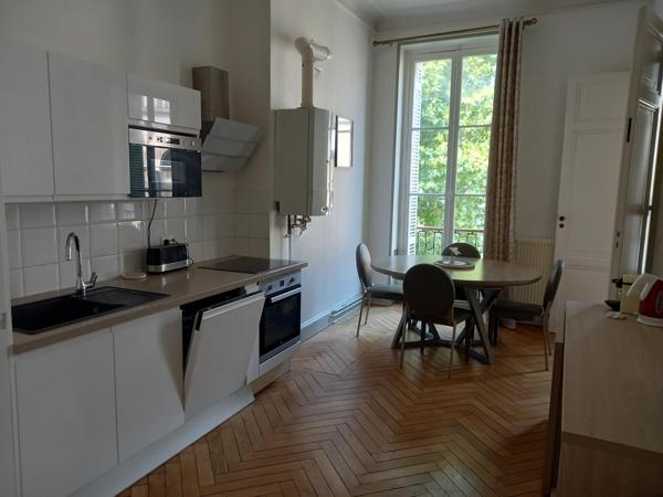 APPARTEMENT T6 MEUBLE HYPER CENTRE Bordeaux (33000)