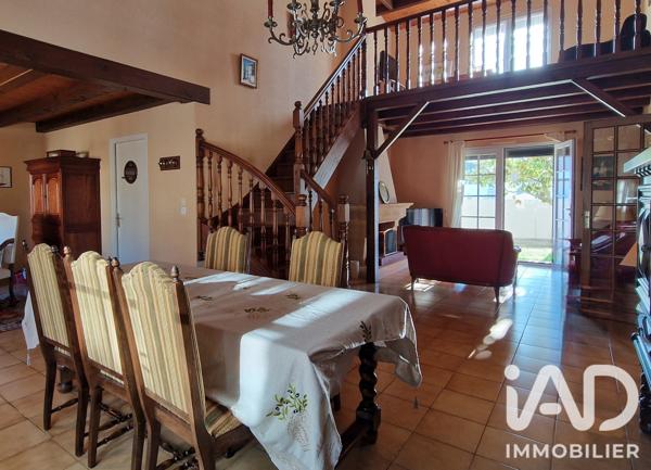 Maison à vendre 5 pièces 144 m² Saint-Hilaire-de-Riez