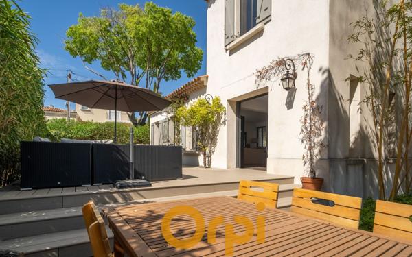 Maison à vendre    5 pièces • 110 m2 Carqueiranne