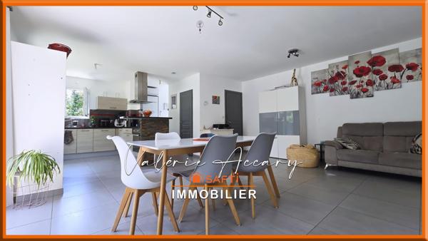Flassans-sur-Issole : Villa de 107 m² sur un terrain de 485 m², 4 chambres, garage de 56 m², piscine...