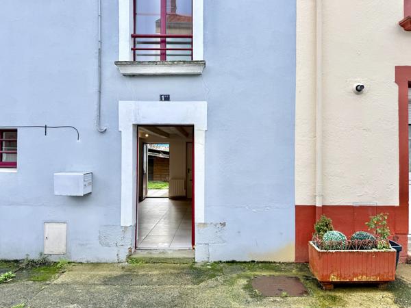 MAISON REZE TRENTEMOULT