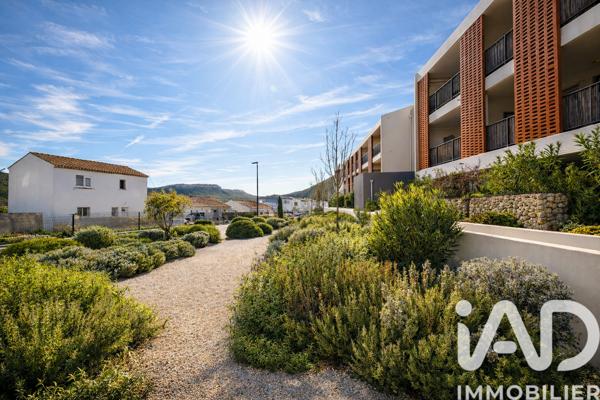 Appartement à vendre 2 pièces 40 m² Cuges-les-Pins