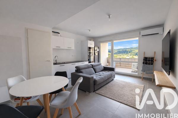Appartement à vendre 2 pièces 40 m² Cuges-les-Pins