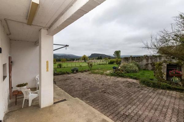 Vente Maison 5 pièces 125 m2 à Les Avenières Veyrins-Thuellin