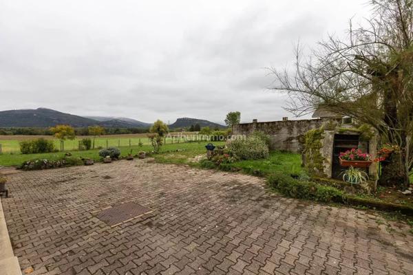 Vente Maison 5 pièces 125 m2 à Les Avenières Veyrins-Thuellin