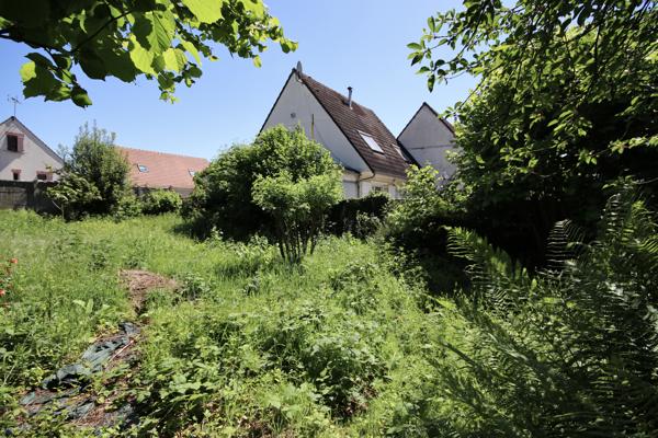 terrain constructible de 256 m2 pour construction de 100 m2