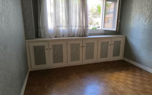 Appartement à vendre    4 pièces • 85,26 m2 Saint-Gratien