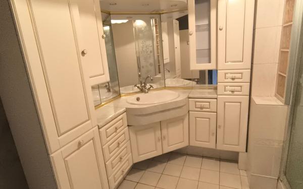 Appartement à vendre    4 pièces • 85,26 m2 Saint-Gratien