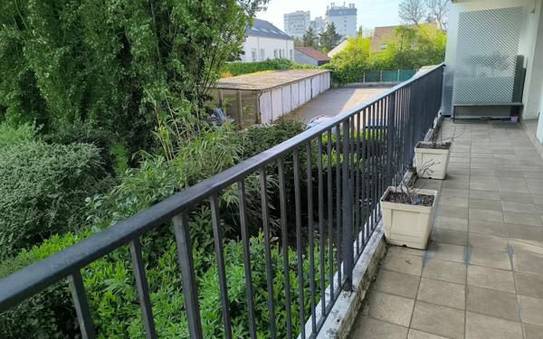 Appartement à vendre    4 pièces • 85,26 m2 Saint-Gratien