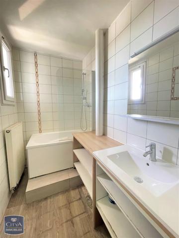 Appartement à vendre 4 pièces 69m² Port-de-Bouc (13110)