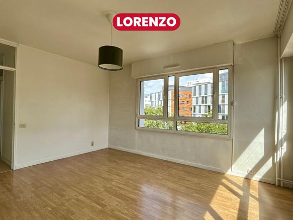 LILLE (Grand Palais / Lille-Centre) ? Lumineux T2 de 43 m² au 5? étage ? Résidence sécurisée avec gardien