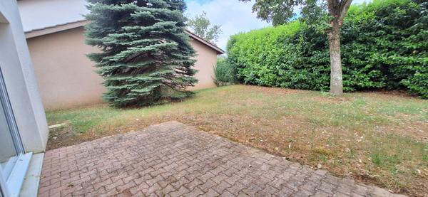 Maison récente 5 pièces , 4ch  à vendre à Bourg-en-Bresse quartier Convert  - Réf. FD3612