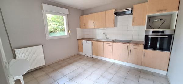 Maison récente 5 pièces , 4ch  à vendre à Bourg-en-Bresse quartier Convert  - Réf. FD3612