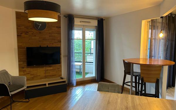 Appartement à louer    2 pièces • 44,18 m2 Montrouge