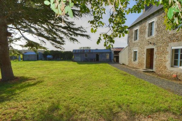 Corps de ferme proche Pontrieux, 5 pièces, 2 chambres,  105 m2