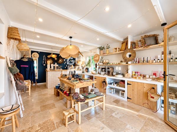 LOCAL PROFESSIONNEL À LOUER – MOUANS-SARTOUX / PROCHE VALBONNE