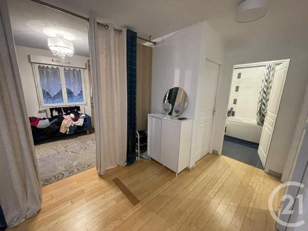 Appartement F3 à vendre  3 pièces - 84 m2 LES FINS - 25