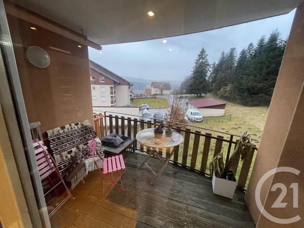 Appartement F3 à vendre  3 pièces - 84 m2 LES FINS - 25