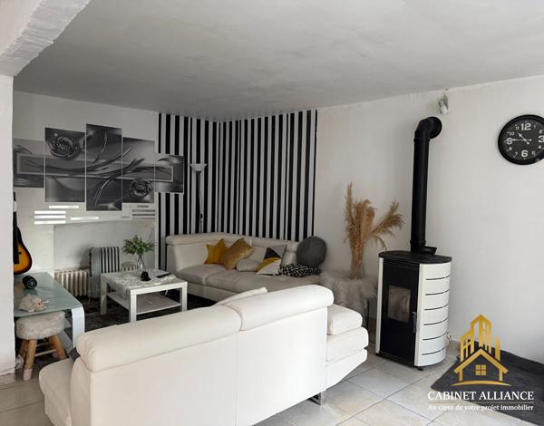 Charmante Maison à Vendre à Dammarie-les-Lys - Une Opportunité à Ne Pas Manquer !