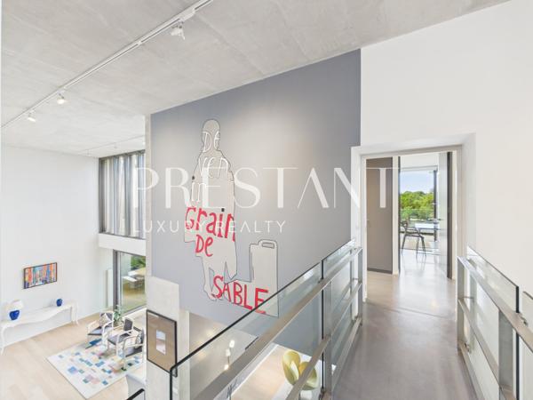 Vente villa contemporaine d’architecte 330 m² à Anglet Chiberta. Vue golf et lac, 5 suites, piscine , Proximité plages., ANGLET