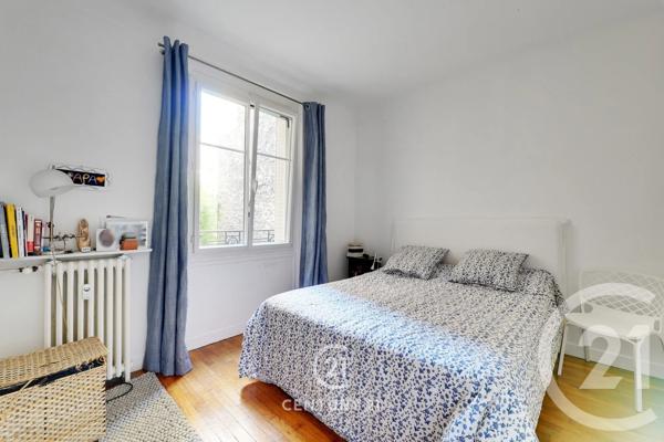 Appartement F3 à vendre  3 pièces - 59,04 m 2   PARIS  - 75015