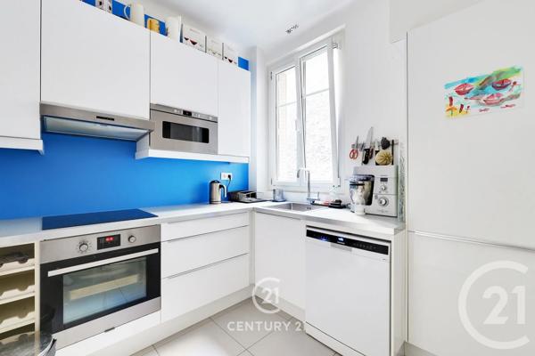 Appartement F3 à vendre  3 pièces - 59,04 m 2   PARIS  - 75015