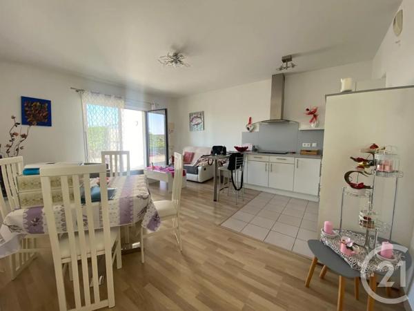 Appartement F3 à vendre  3 pièces - 66 m 2   DAMMARTIN EN GOELE  - 77