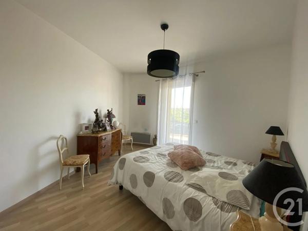 Appartement F3 à vendre  3 pièces - 66 m 2   DAMMARTIN EN GOELE  - 77