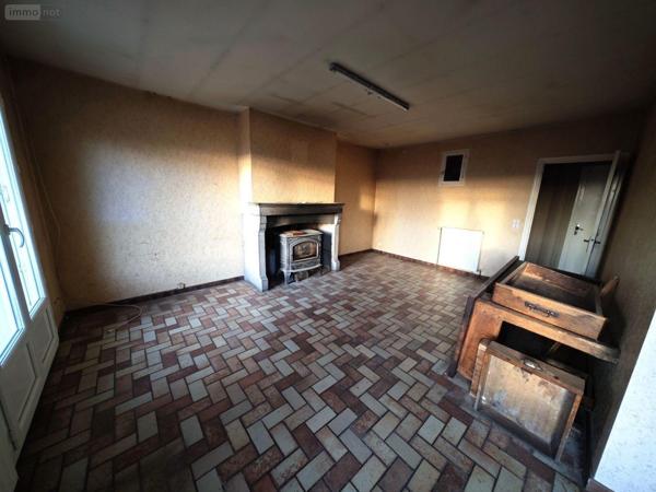 Maison individuelle à vendre à Mur-sur-Allier dans le Puy-de-Dôme (63115), ref : 13372/309