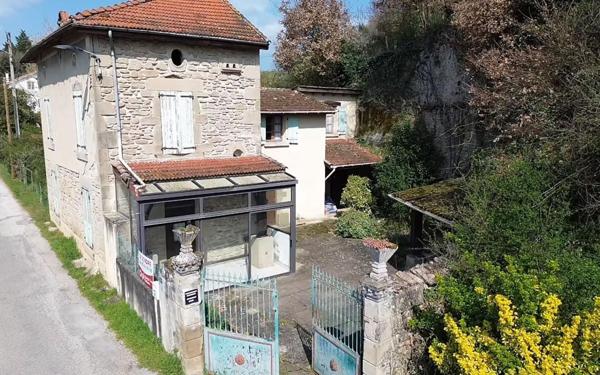 Maison à vendre    4 pièces • 100 m2 Saint-Donat-sur-l'Herbasse