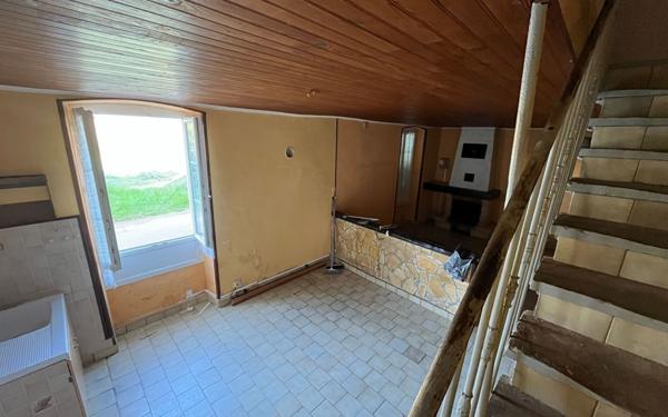 Maison à vendre    4 pièces • 100 m2 Saint-Donat-sur-l'Herbasse