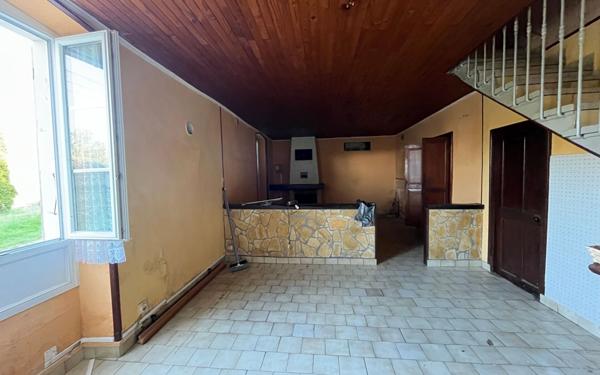 Maison à vendre    4 pièces • 100 m2 Saint-Donat-sur-l'Herbasse