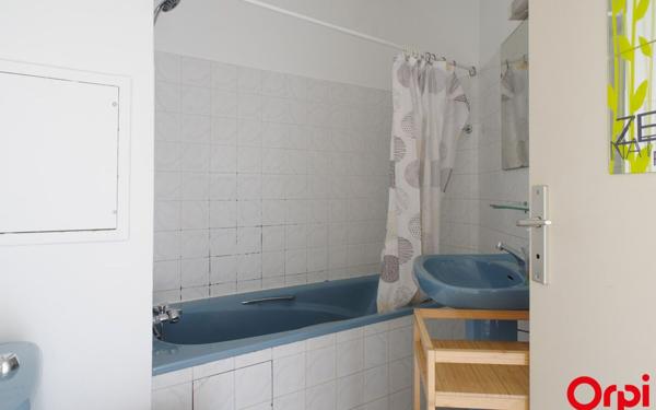 Appartement à louer    1 pièce •  Lyon 3